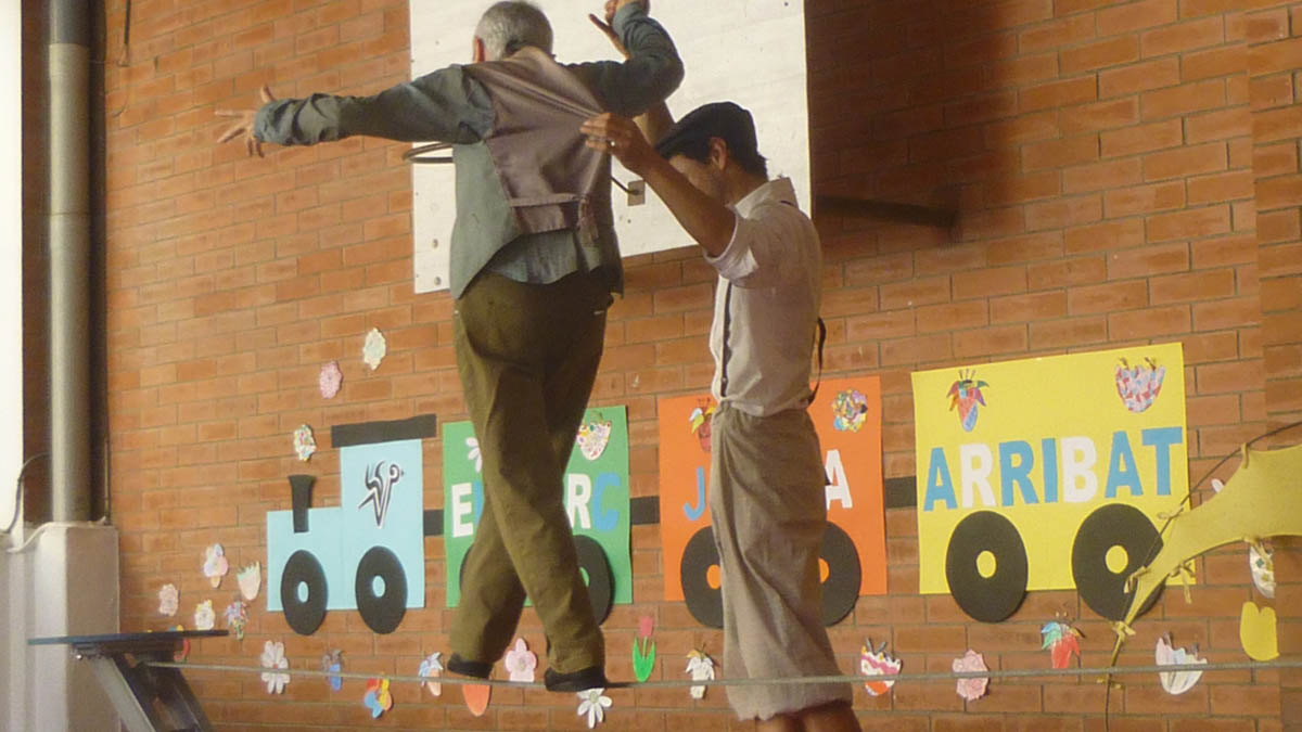 Taller de circo social y comunitario